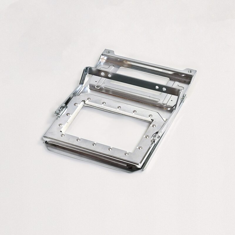 P/N: MR730230 CLAMP FRAME UPPER ASSY (90X140)<br />
P/N: MR730262 CLAMP FRAME LOWER ASSY (90X140)<br />
P/N: ME730270 CLAMP FRAME LOWER ASSY(90X140, with flange) <br />
The part number for the lower frame varies depending on the presence of a flange. Lower frames with a flange are compatible with specific models only.